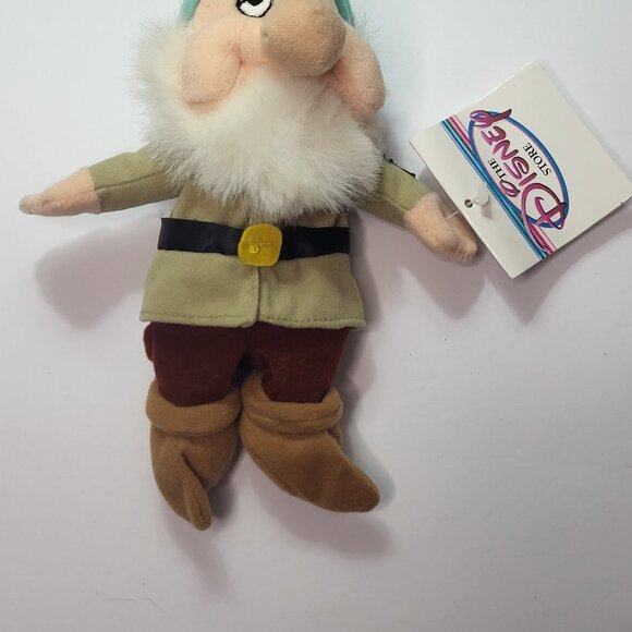 Rare Vintage Disney Snow White Diamond Edition 4"-5" tall 7 dwarves - Picture 2 of 15